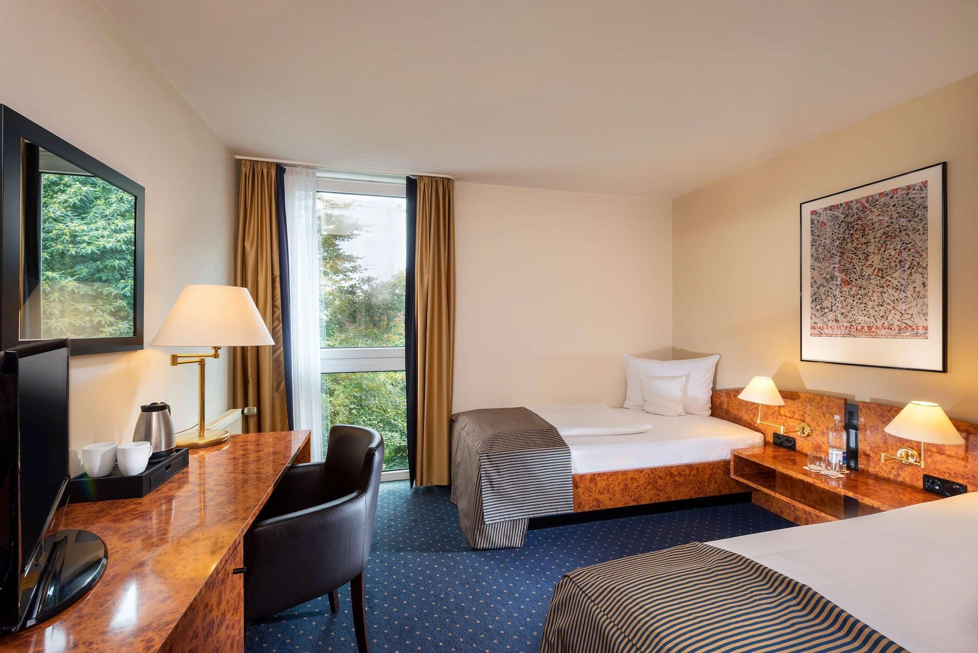 Essential By Dorint Essen Hotel Екстериор снимка