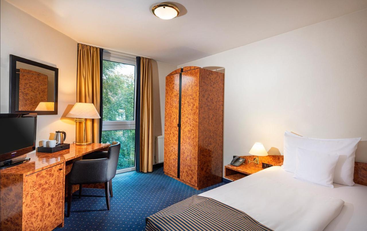 Essential By Dorint Essen Hotel Екстериор снимка